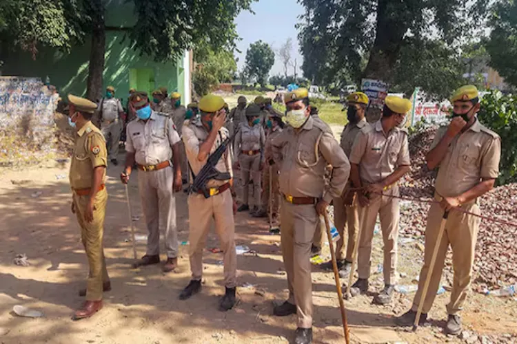 Hathras police rescues child, busts inter-state smuggling gang
