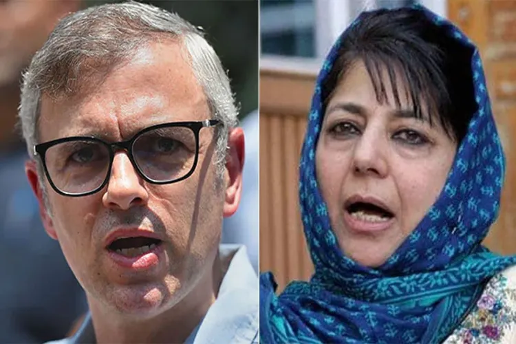 What is the reason behind the bitter war of words between Omar Abdullah and Mehbooba Mufti