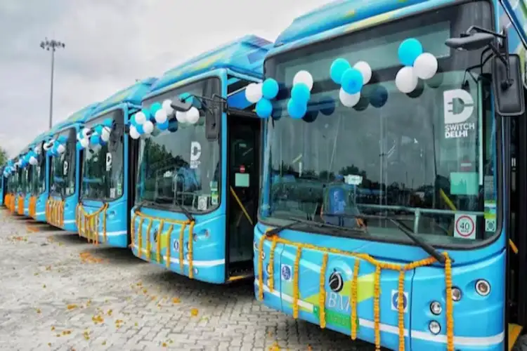 500 new electric buses will hit Delhi's roads in the next two months: Minister
