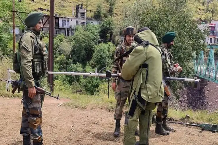 No talks between India-Pak DGMOs today, no expiry date for break in hostilities : Indian Army