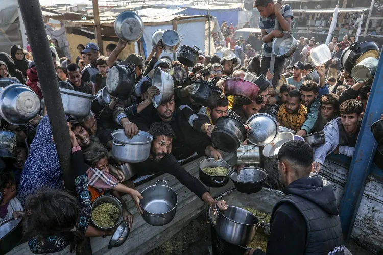 Israel will provide limited food aid to Gaza after three months of blockade, PM Netanyahu announces