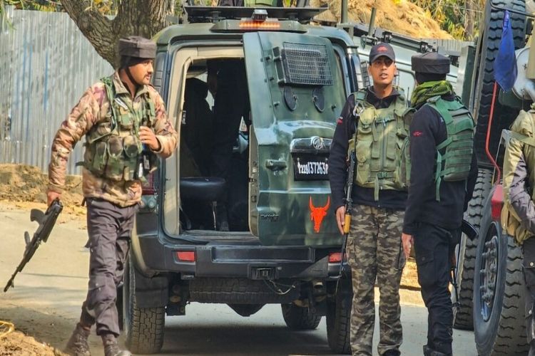 Soldier martyred in encounter in Kishtwar, Jammu and Kashmir