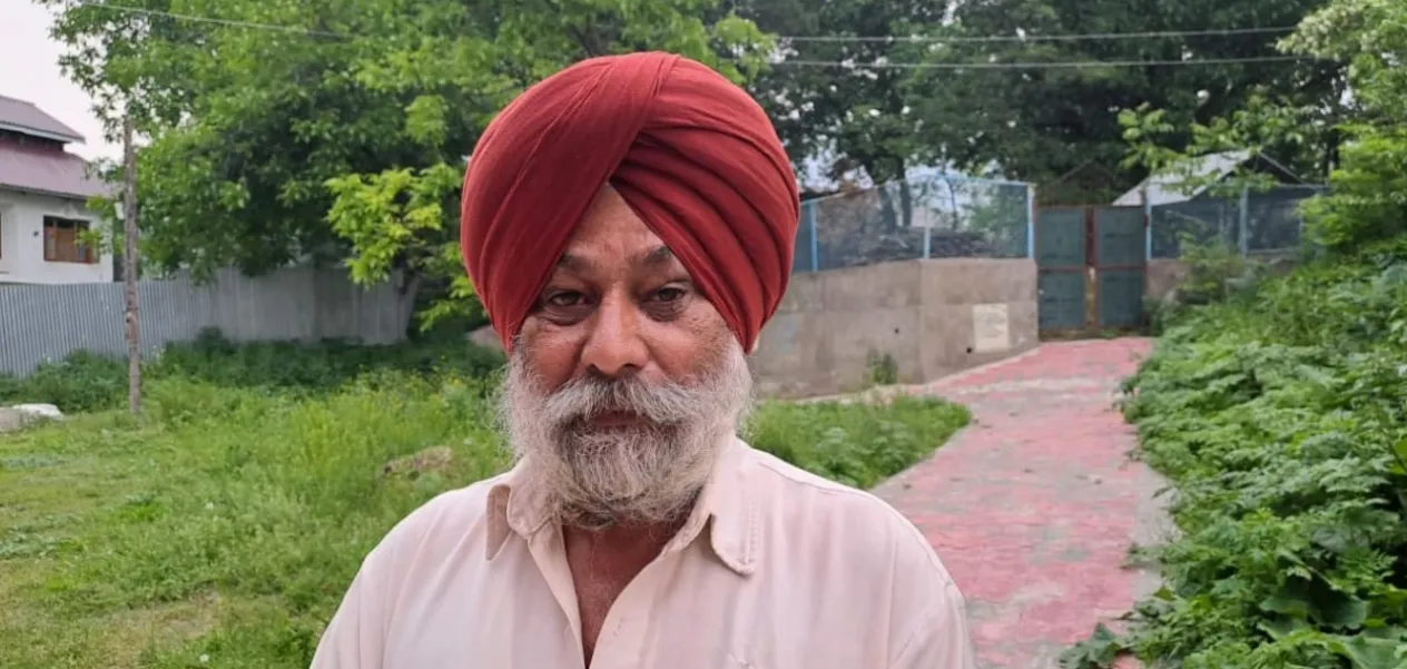 An example of brotherhood on the land of Kashmir: Sikh villager gives his land for a Muslim cemetery