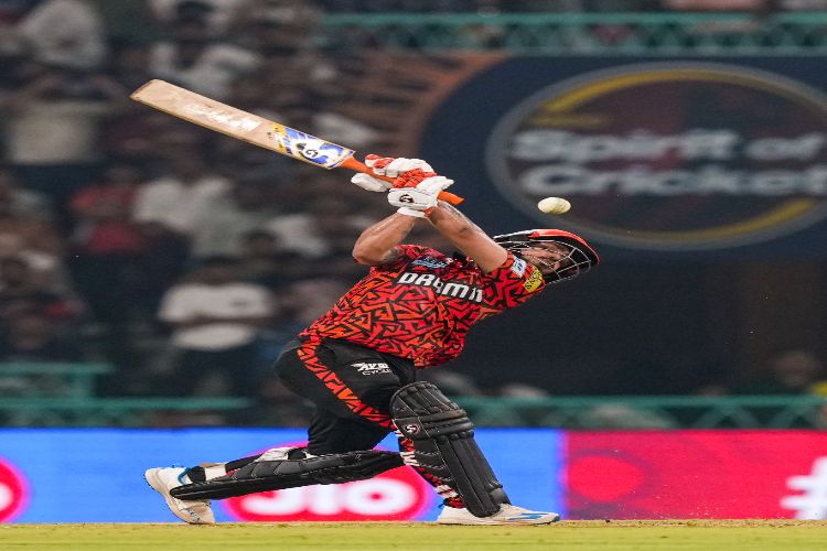 Ishan Kishan's explosive innings helped SRH beat RCB by 42 runs