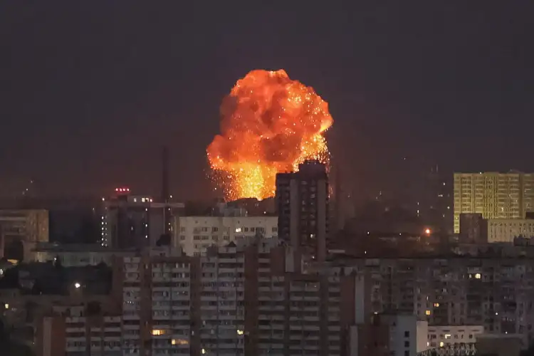 Russia launched a massive attack on Kyiv with drones and missiles