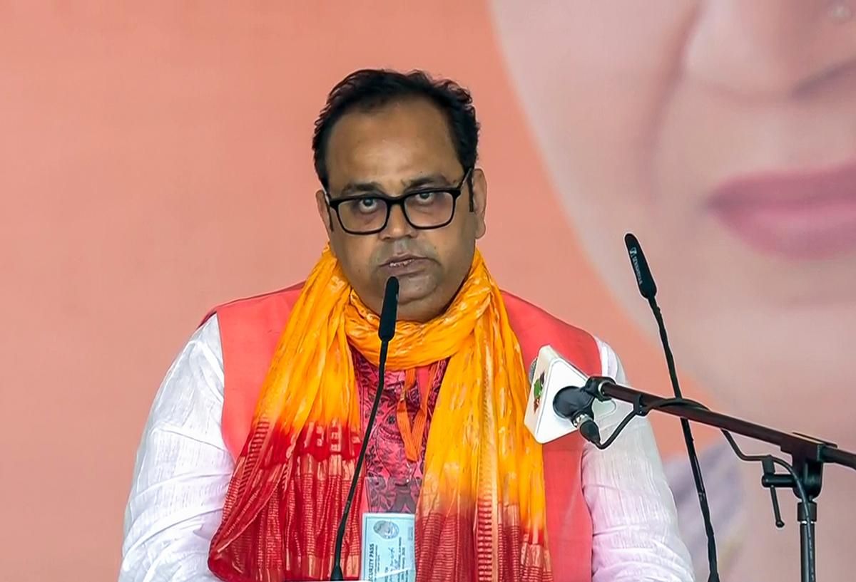 New form of Covid has only 'viral fever' symptoms: Delhi Health Minister