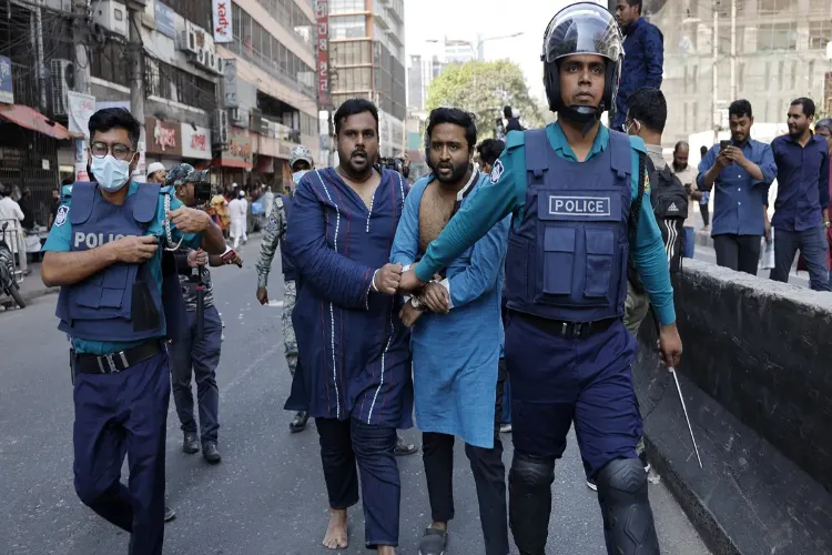 Employees' protest in Bangladesh continues for the fourth day, paramilitary forces deployed in the secretariat