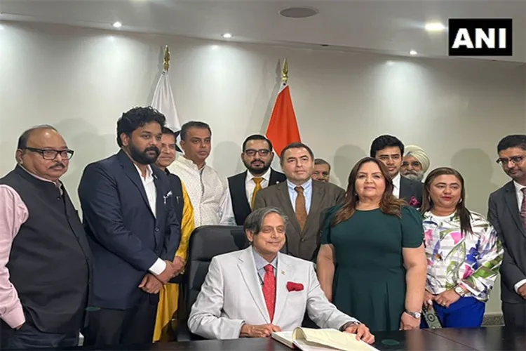 Indian delegation led by Tharoor met the President of Panama Assembly, told about Pakistan's misdeeds