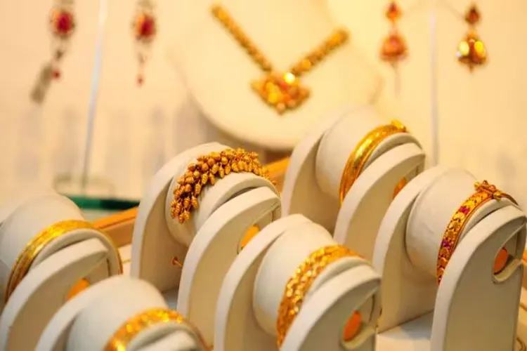 Gold prices fall, silver prices rise; This is the right time to buy