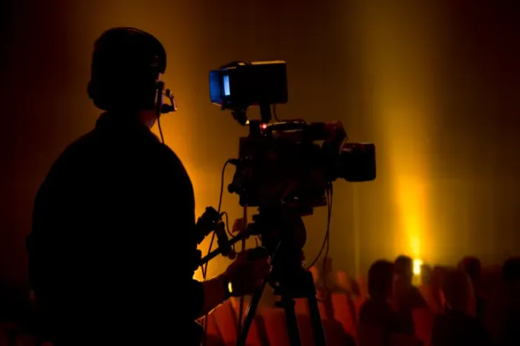 Demand for 8-hour shift in the film industry, why is there an uproar?