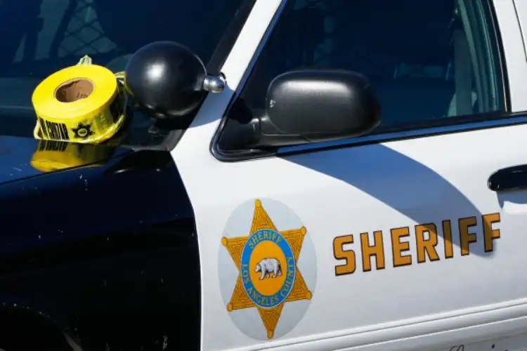 America: One officer killed, one person injured in shooting in Los Angeles County