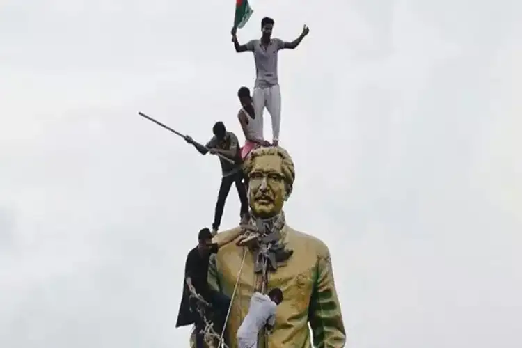 Bangladesh revokes Mujiburahman's title of Father of the Nation by amending the law