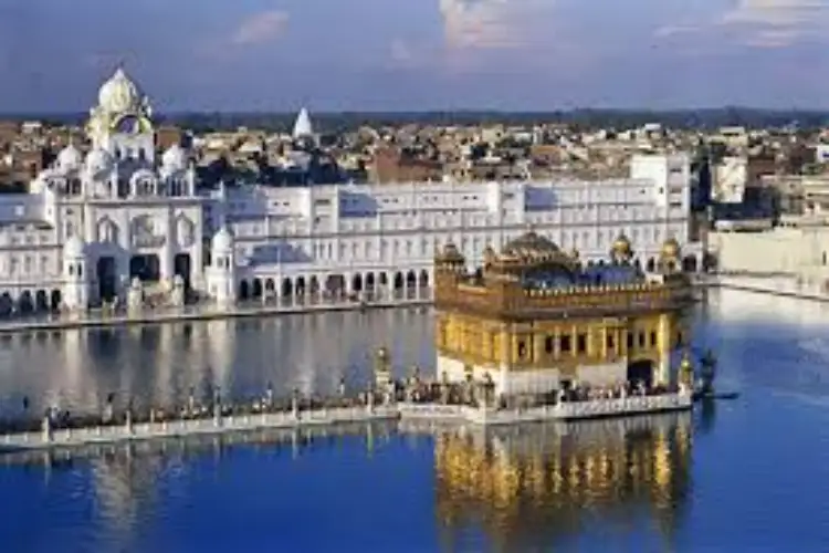 6 June: Army's 'Operation Bluestar' ends at the Golden Temple