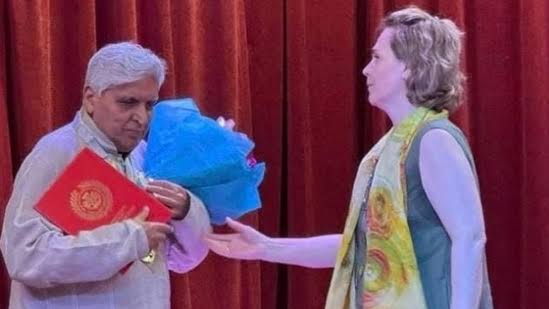 Javed Akhtar receives Dostoevsky Award for influence on cultural heritage, literary dialogue