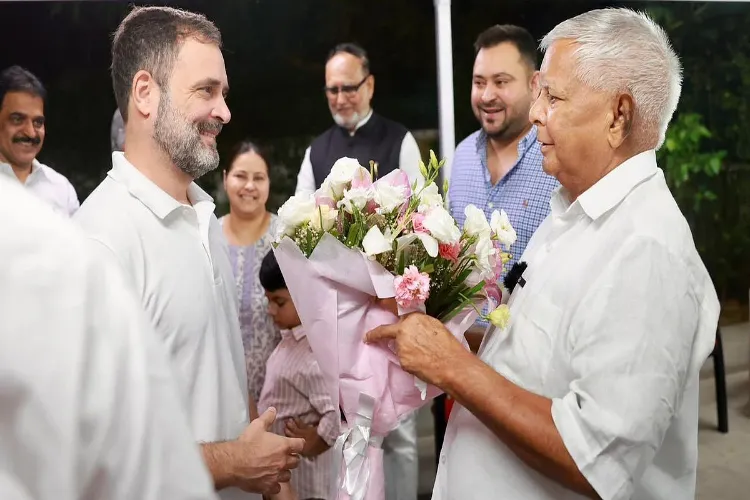 Relationship with Lalu is not limited to politics only, it is based on struggle for social justice: Rahul