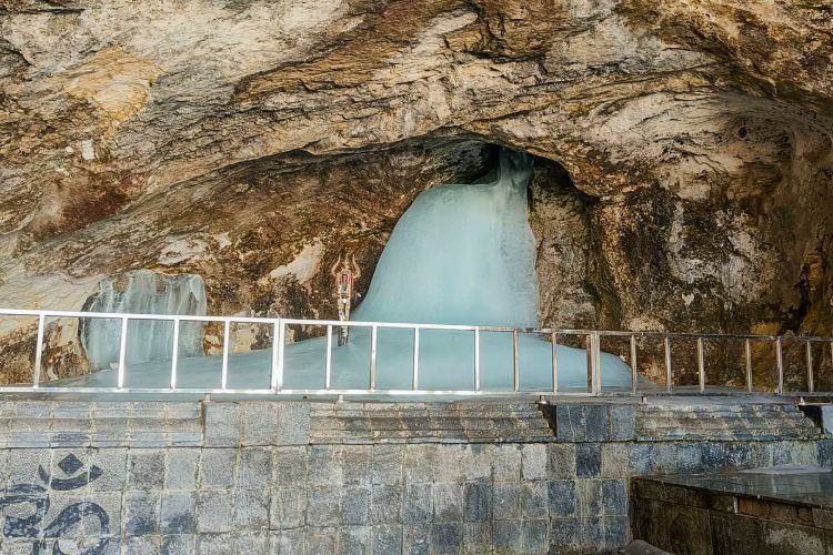 Stringent security arrangements have been made for the Amarnath Yatra: Lieutenant Governor