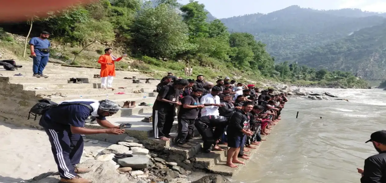 50 bikers from Kerala travel to Kashmir to pay tribute to 26 Pahalgam attack victims