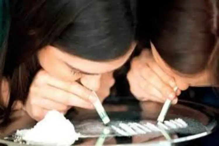 Delhi government plans to launch campaign against drug abuse