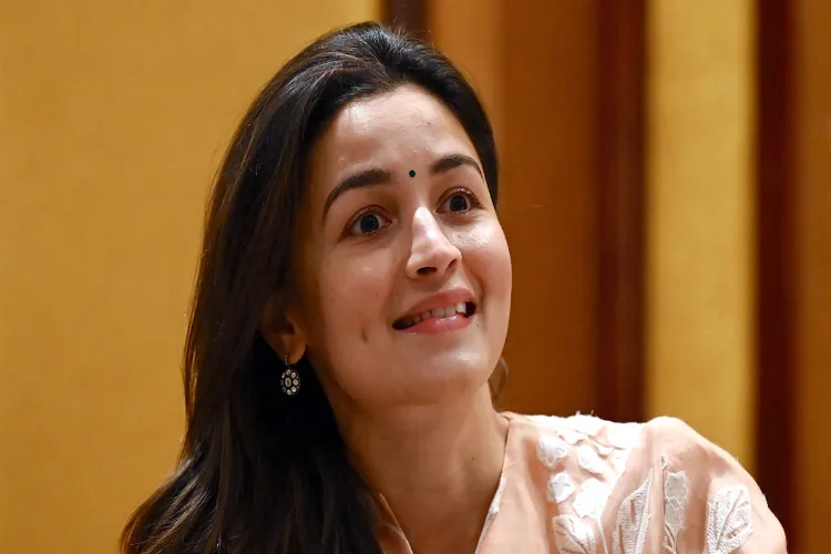 Alia Bhatt is not pregnant, viral video puts an end to the rumours
