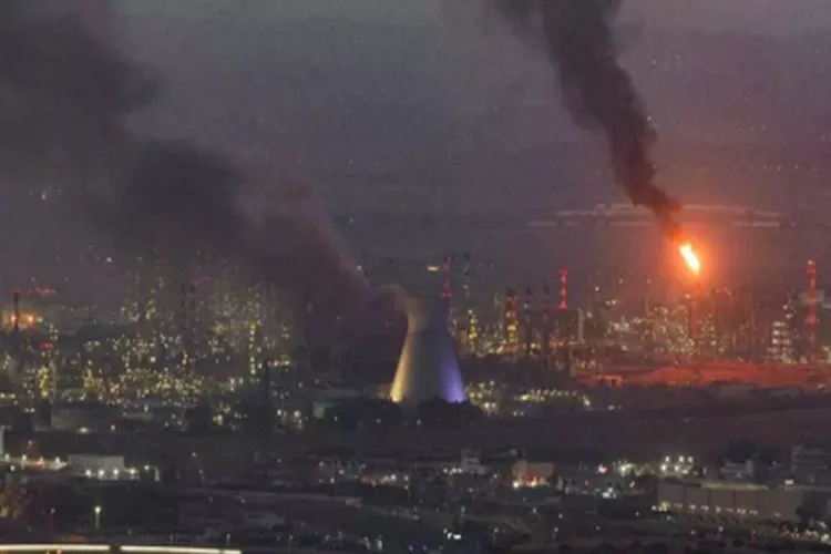 Israel attacks Iran's nuclear research center, war continues in second week