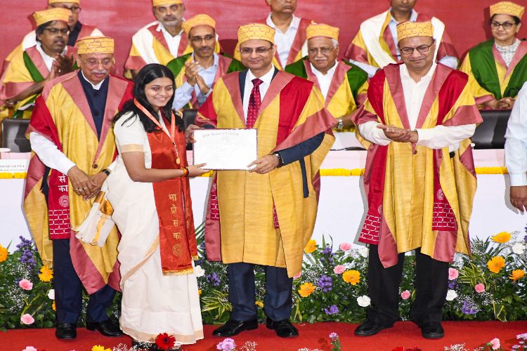 RBI Governor recalls his time spent at IIT, Kanpur