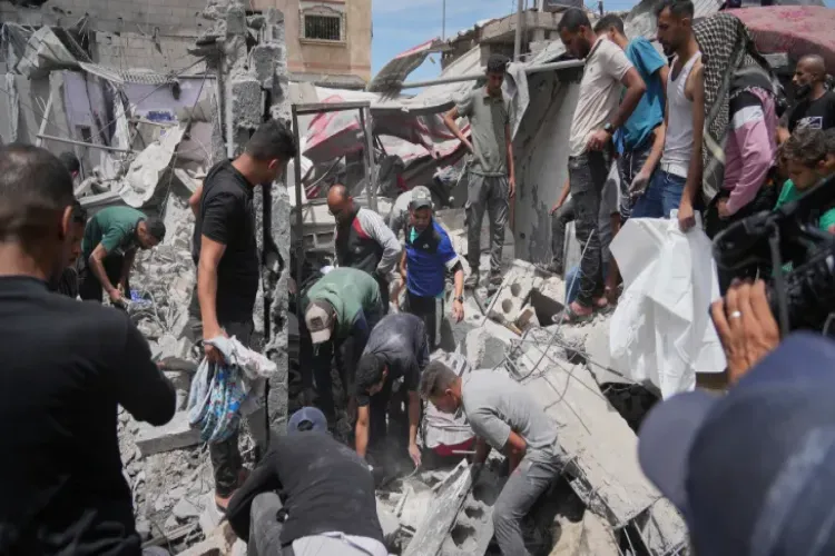Israeli attack in central Gaza kills 18 Palestinian civilians