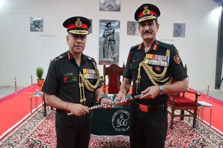Lieutenant General DS Rana took over as 'Colonel of the Regiment' of Garhwal Rifles