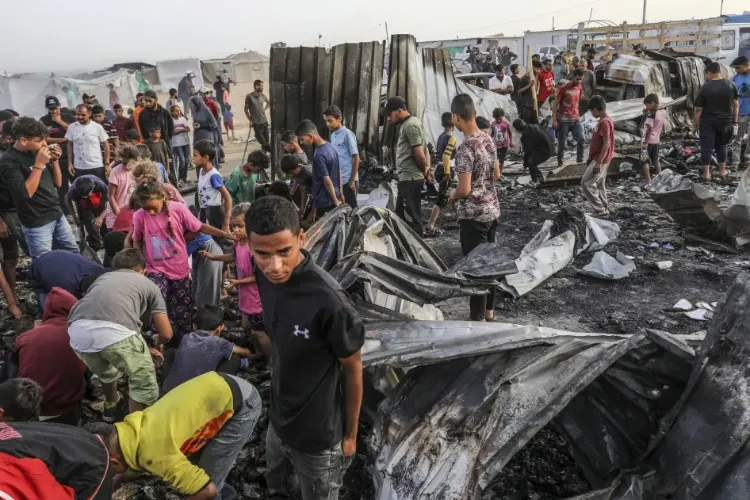 72 killed in Israeli attacks on Gaza, entire families including children wiped out, America expressed hope for ceasefire
