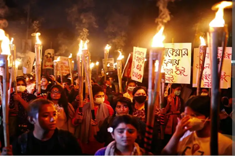 Bangladesh Police arrest 5 accused for raping Hindu woman, circulating victim's video