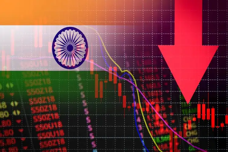 The four-day rally in the stock market came to a halt, Sensex fell by 452 points
