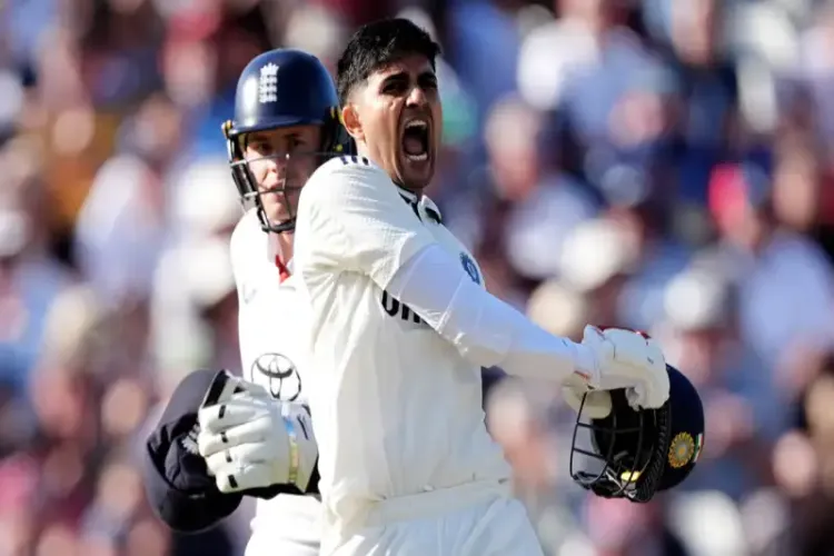 Gill scored second consecutive century, India scored 310 runs for five wickets on the first day