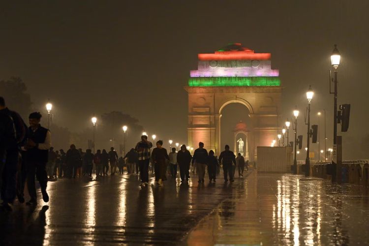 Rain likely in Delhi, air quality in 'satisfactory' category