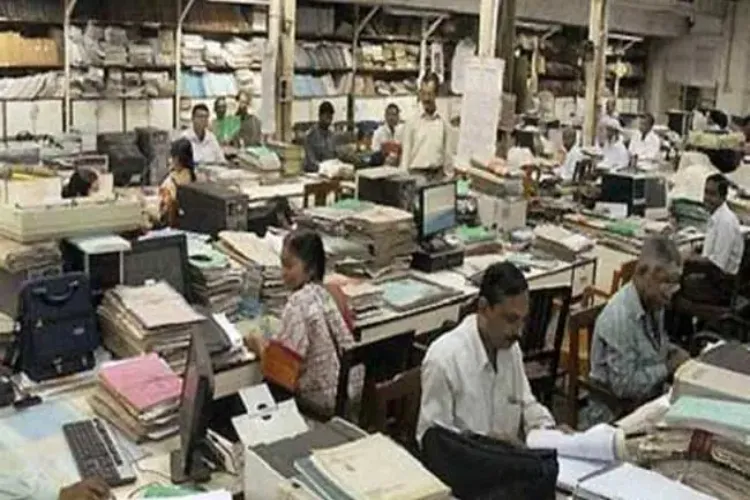 Uttar Pradesh government has increased the retirement age of language institute employees from 58 to 60 years