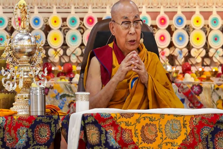 All devotees want the Dalai Lama to choose his successor himself: Kiren Rijiju