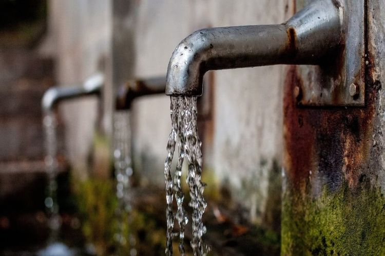 Court asks Delhi Jal Board: Do you want citizens to drink water mixed with sewage?