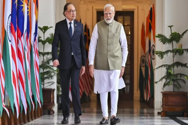 PM Modi and Malaysian PM meet: Bilateral relations and regional security discussed