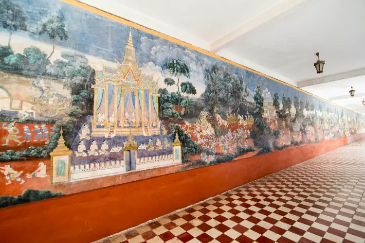 State minister Margherita 'impressed' by Ramayana mural at Cambodia's Royal Palace