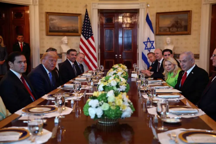 Trump and Netanyahu support Gaza resettlement plan amid ceasefire talks