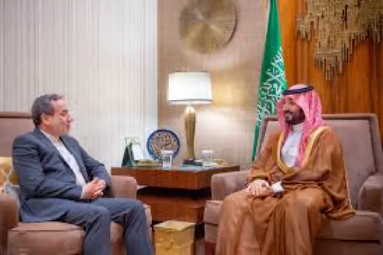 Iranian Foreign Minister meets Saudi Crown Prince Mohammed bin Salman, talks on regional diplomacy