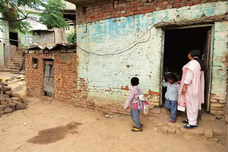 J-K: Government Primary school in Udhampur's Mashira village gets new building