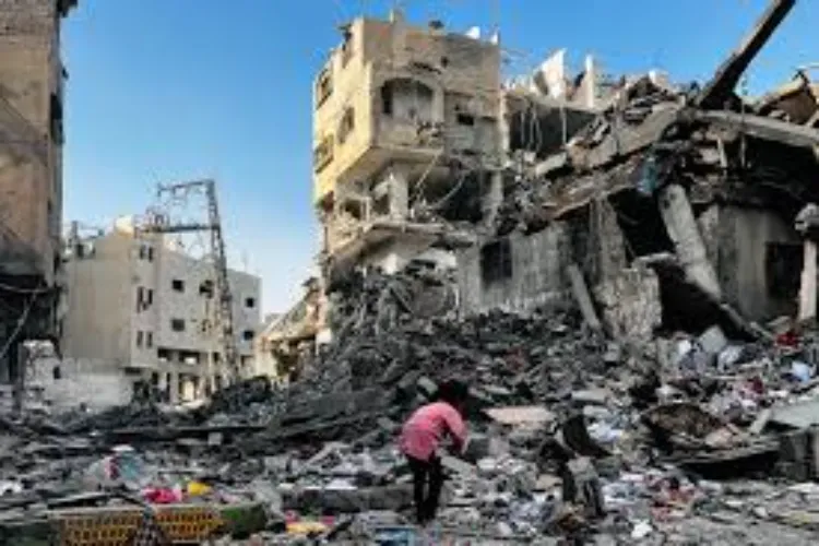More than 100 killed in Gaza after Israeli airstrikes