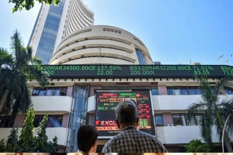 Sensex, Nifty rise in early trade after four sessions of decline