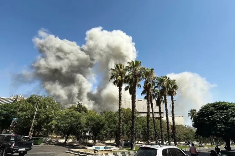 Israeli attack near Syrian Defense Ministry in Damascus, tension increased