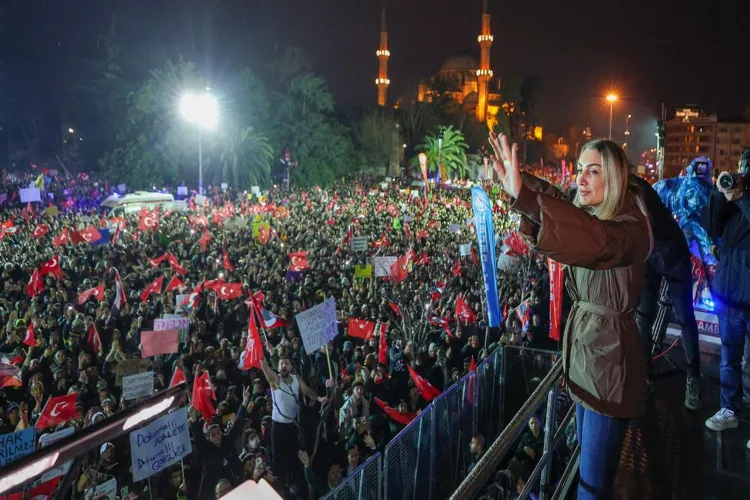 Istanbul Mayor Ekrem Imamoglu arrested on charges of corruption and protests in Türkiye