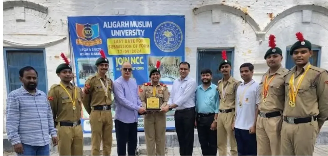 AMU NCC cadets hoisted the flag in CATC-42 camp, seven cadets got gold medals
