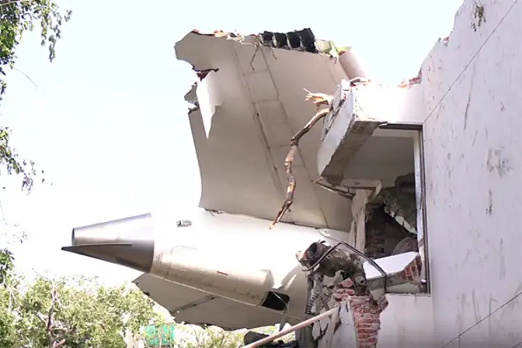 Indian Pilots Federation initiates legal notice to Wall Street Journal, Reuters over AI171 crash reports, seeks apology