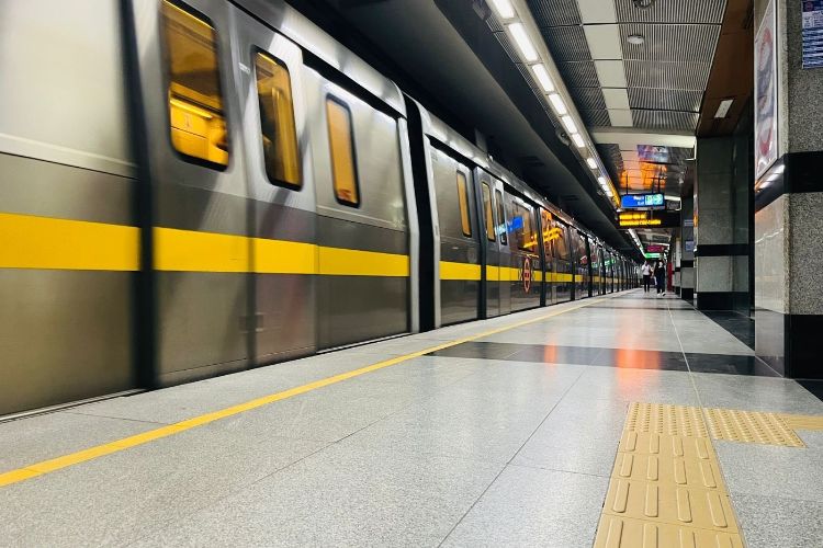 Delhi: 2,320 men fined for illegally entering women's compartments in 2024-25