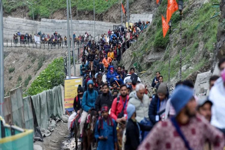 Jammu: Another batch of over 4,000 pilgrims leaves for Amarnath Yatra