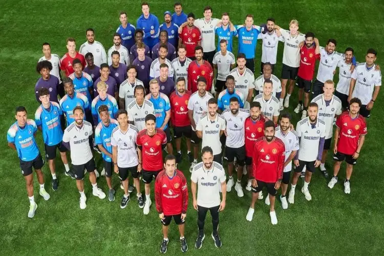 Indian skipper Shubman Gill expresses excitement after meeting Manchester United football team