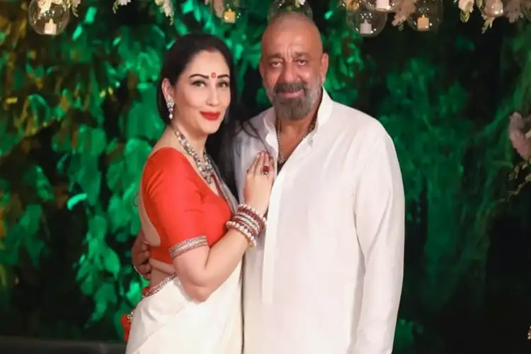 Sanjay Dutt wishes wife Maanayata on her birthday, says 